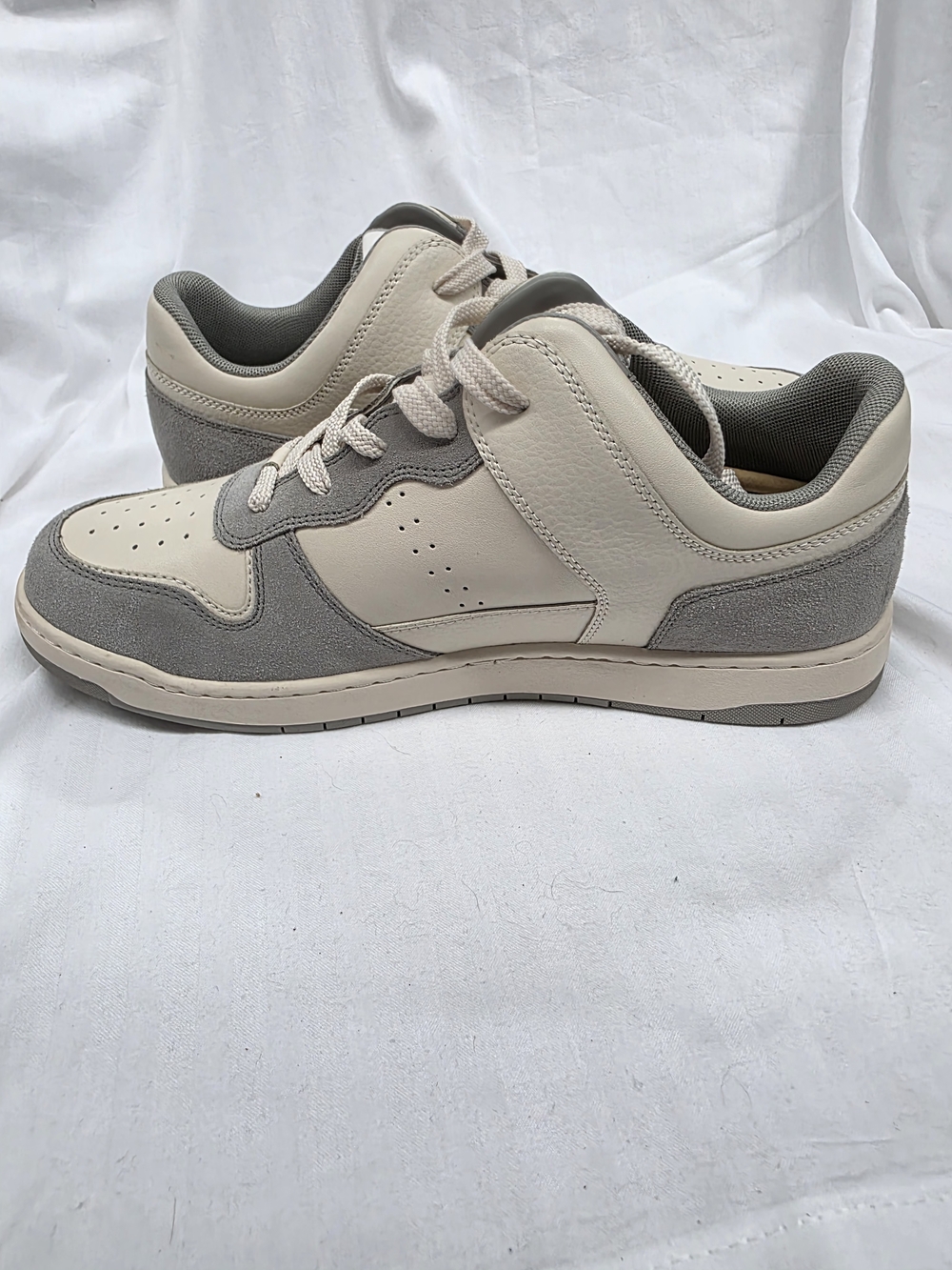 Coach Women’s Two-Tone Cream and Gray Leather Sneakers - Picture 7 of 10